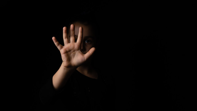 16-jähriger Jugendlicher wegen Diebstahls und Fahrens ohne Führerschein festgenommen. Er ist Wiederholungstäter.